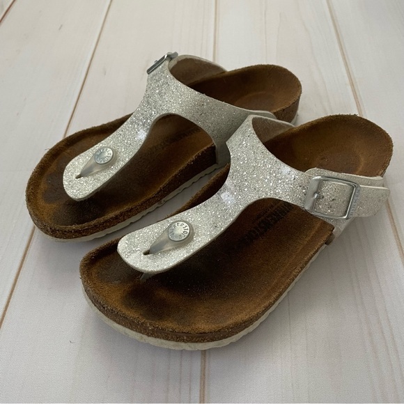 Birkenstock Other - Birkenstock Gizeh Birko-Flor Sandals